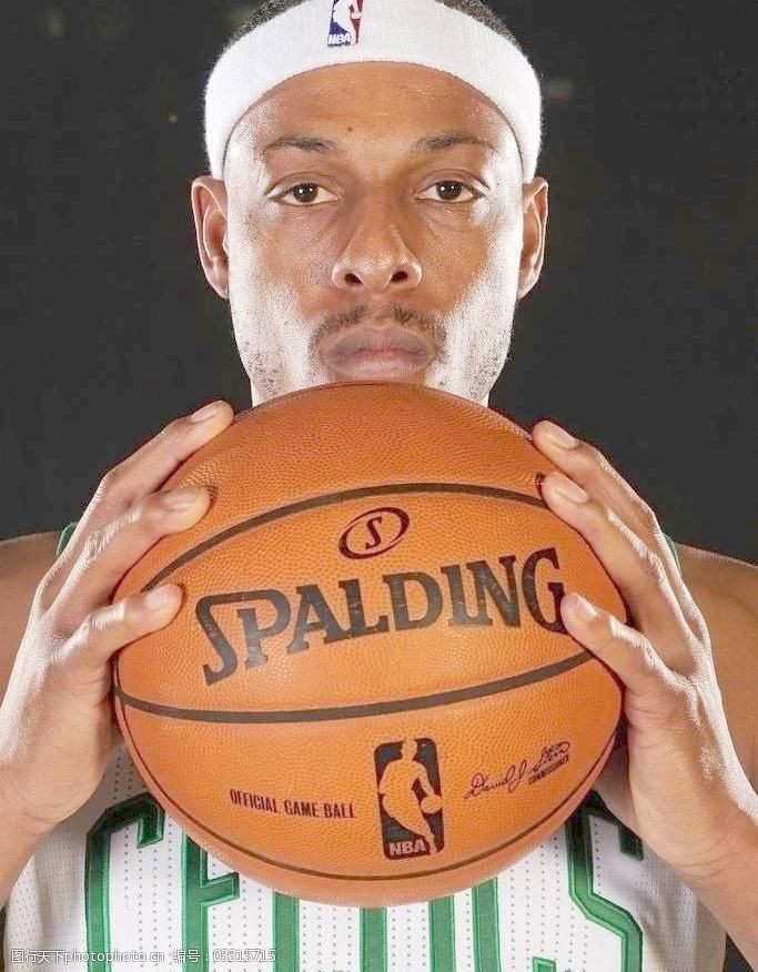 法国足坛最年轻职业球员：尤文马竞关注昂热15岁前锋迪亚洛（15岁迪亚洛刷新法国职业足坛最年轻纪录，尤文马竞盯上昂热新星）