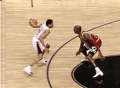 逆天乌龙！开场仅32秒町田泽维亚队长昌子源回传攻破自家大门（开场仅32秒！町田泽维亚队长昌子源回传酿成乌龙球）