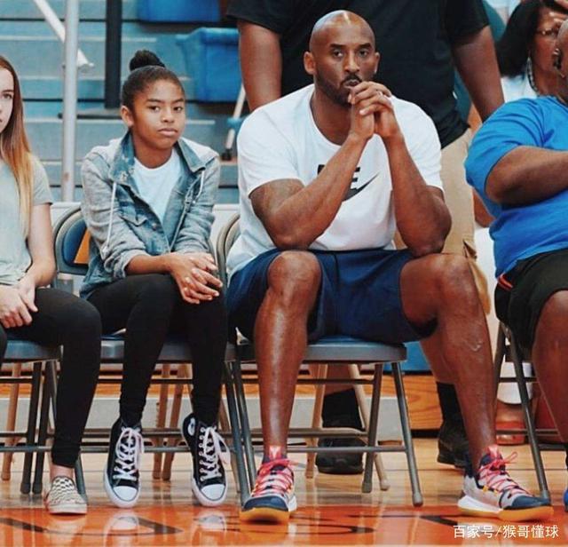 欧冠积分榜形势：拜仁阿森纳全胜，巴黎皇马遭首败，意甲陷危机（欧冠积分局势：拜仁、阿森纳全胜在握，巴黎、皇马遭遇首败，意甲告急）