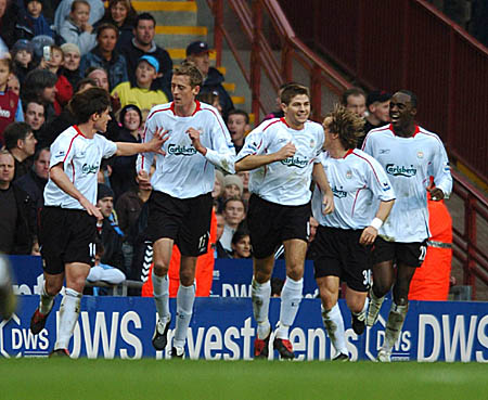 篮网VS独行侠前瞻：篮网战西部队胜率20%，汤普森复出（篮网对阵独行侠前瞻：对西部胜率仅两成，汤普森迎来复出）