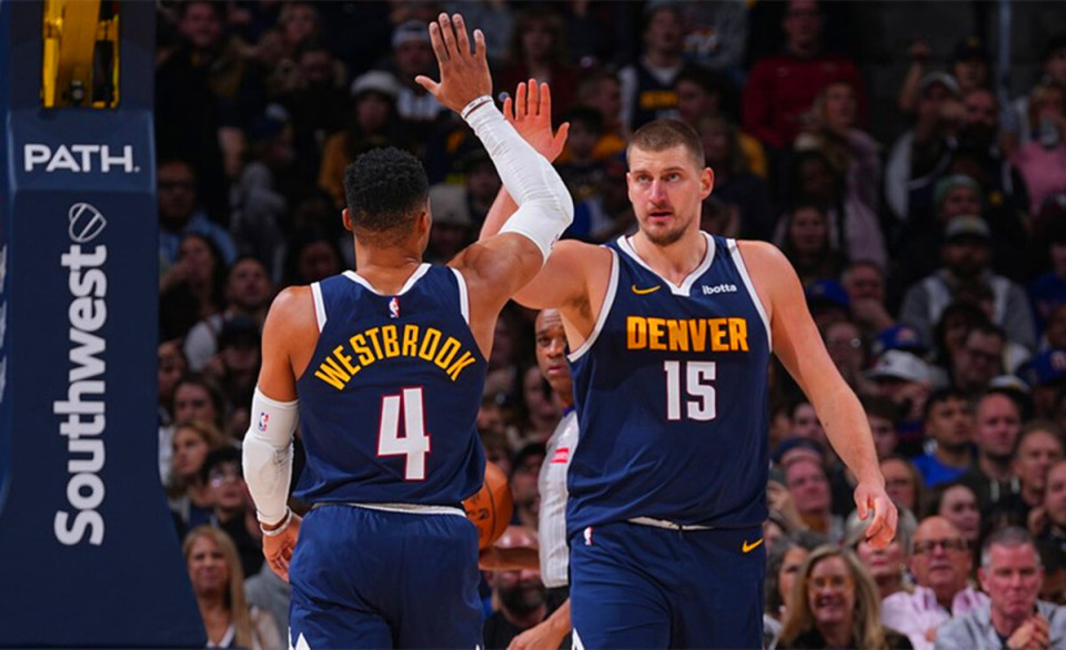 巴萨vs毕尔巴鄂竞技：亚马尔领衔，费尔明、奥尔莫出战（巴萨对阵毕尔巴鄂：亚马尔挂帅，费尔明与奥尔莫登场）