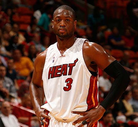 昔日弟子梅西、布斯克茨、阿尔巴美职联夺冠，恩里克表示祝贺（昔日爱将梅西、布斯克茨、阿尔巴捧起美职联冠军，恩里克致贺）