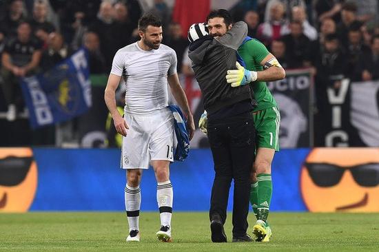 获中乙最佳球员，费尔南多：感谢申花的培养，感谢恒宸的舞台（荣膺中乙最佳球员，费尔南多：感谢申花栽培，感谢恒宸提供舞台）