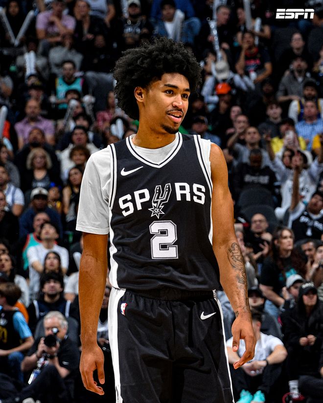 纳格尔斯曼谈征召萨内：他在欧冠和土超表现得很好（纳格尔斯曼解释召入萨内原因：他在欧冠与土超状态出色）