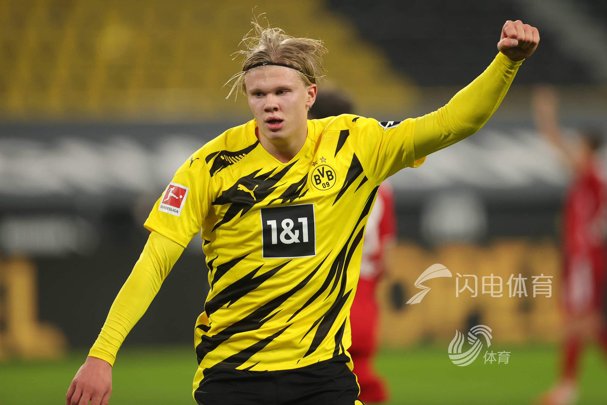 非洲杯半场：杜比贴地斩破门，津巴布韦暂1-0埃及（半场战报：杜比低射破门，津巴布韦暂以1-0领先埃及）