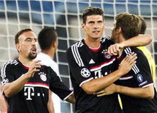 足球中超主帅否认下课传闻：全力以赴（中超主帅辟谣下课传闻：将尽全力带队）