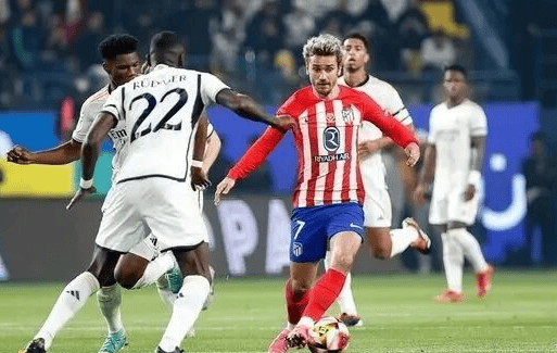 2026年世界杯小组抽签仪式，日本队10号竟如此反应，深夜点击量超百万