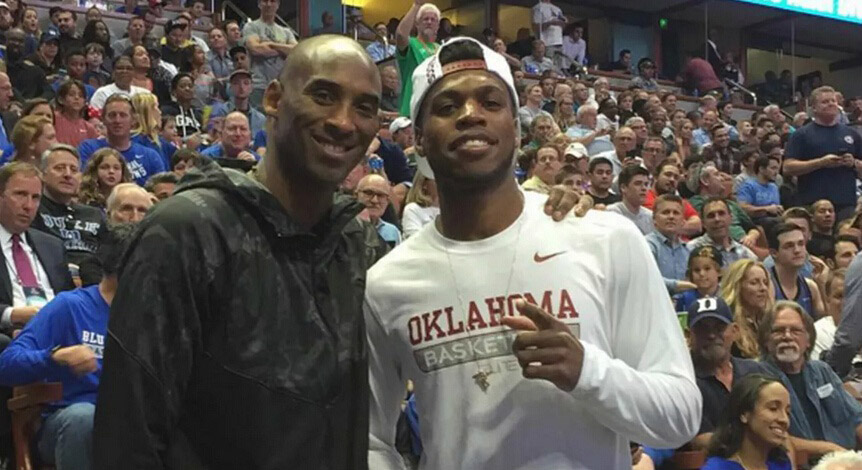 万项：距离理想中的球员还差很多；最后两场比赛不会放松（万项：离理想中的自己仍差很远，余下两战绝不松懈）